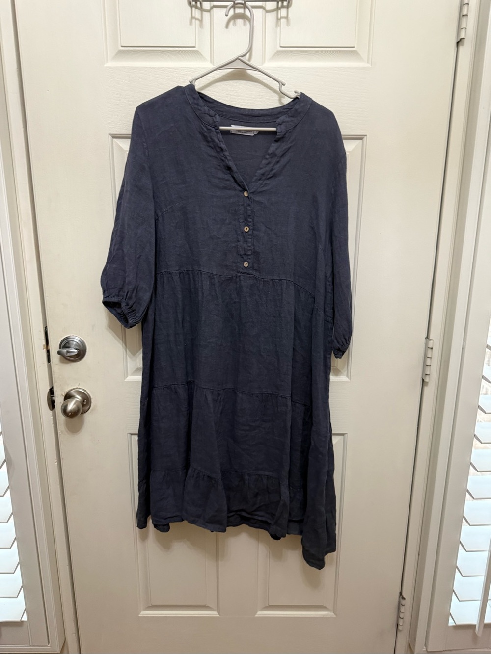 Splendid Iris Dark Navy Button-Front Linen Tiered Tunic
